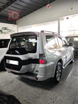 ميتسوبيشي باجيرو